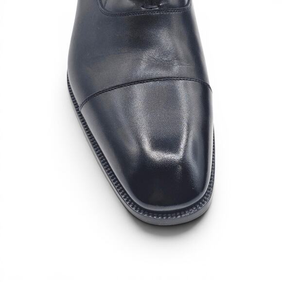 Christian Louboutin Greggo Leather Oxford Shoes Black EU 42 US 9 - $1050 main image 5